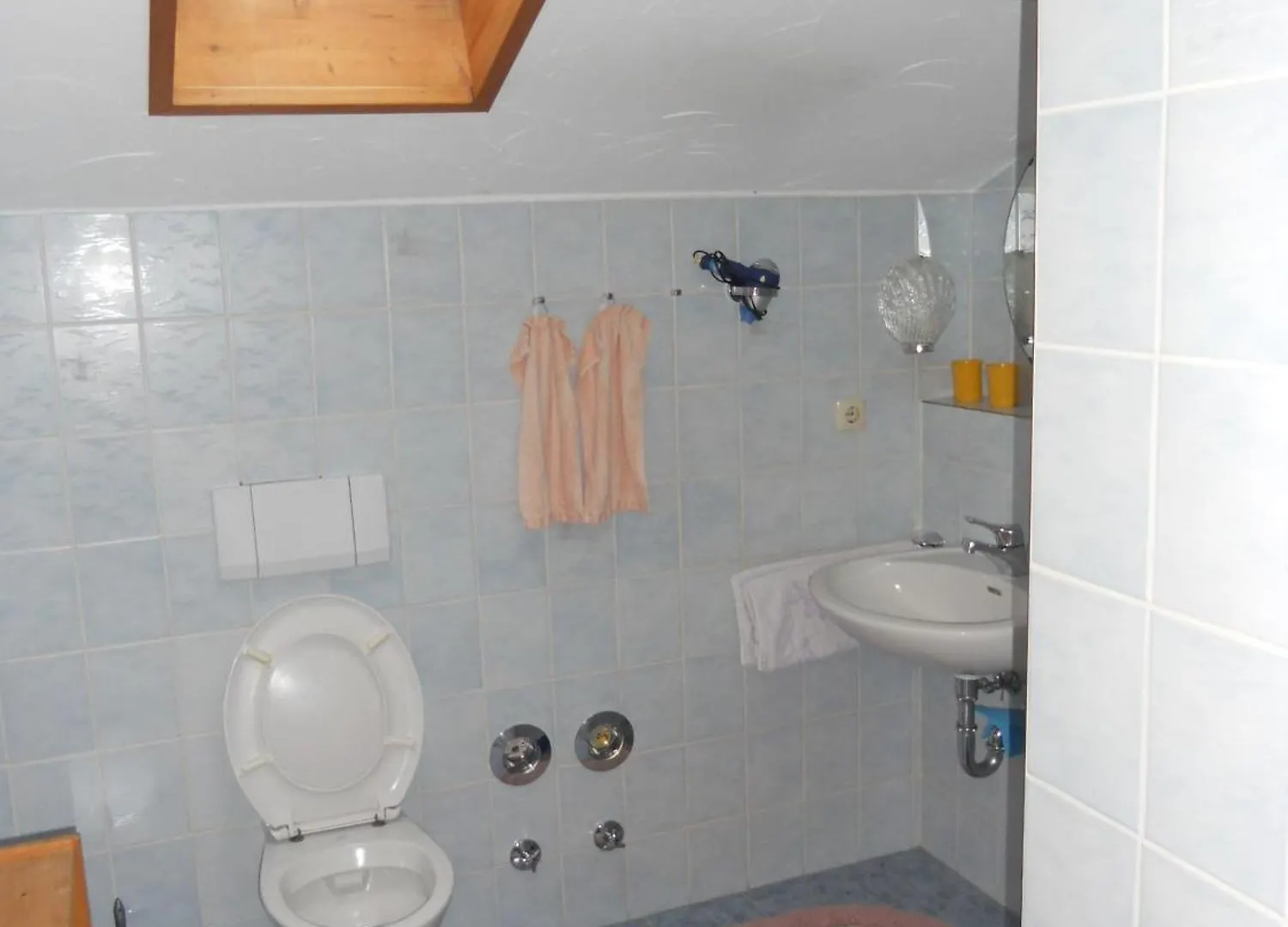 Komfortable Ferienwohnung Mit Herrlichem Bergblick 雷特温克尔 公寓